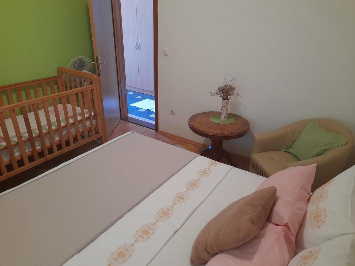 Apartmani Rebecca Neum Bagian luar foto